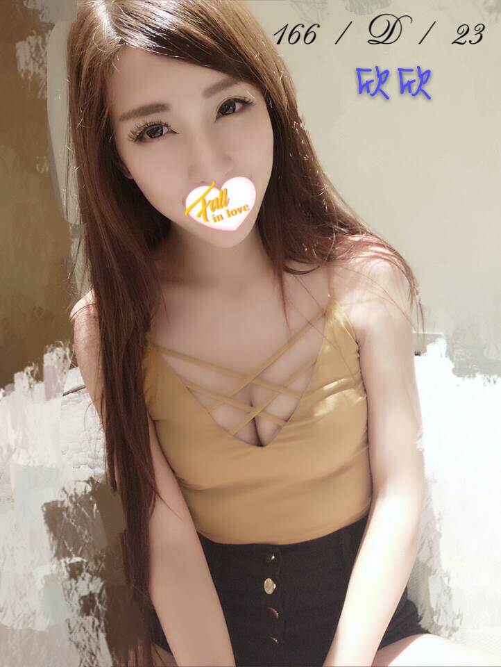 台南 單身女老師 愛達 售樓櫃姐